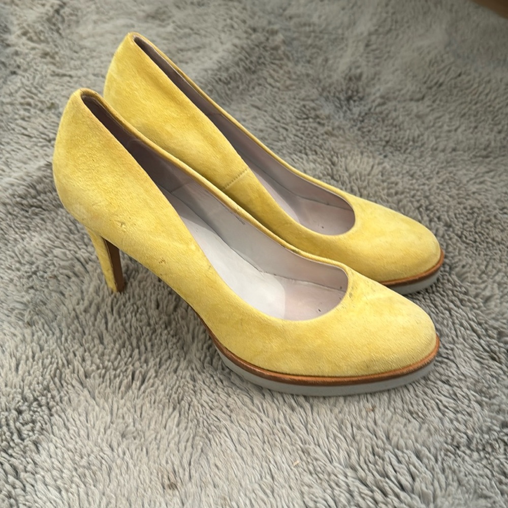 Yellow COS heels size 8